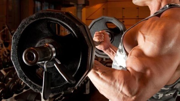 Heavy Weight Training (the Safe Way)